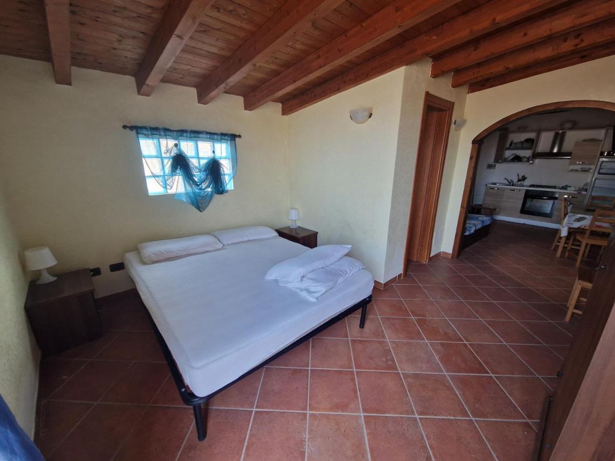 Monolocali In Centro Paese Apartment LMP Exterior foto